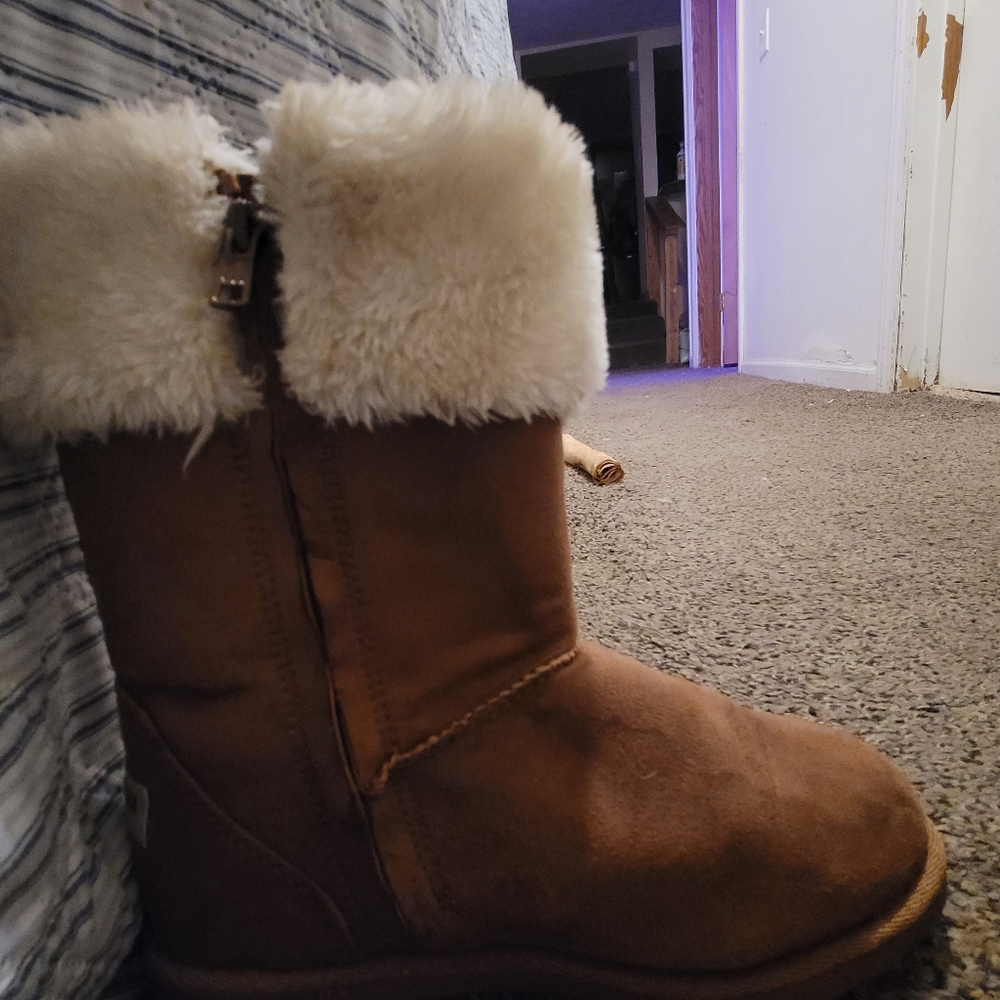 GIRLS' MAKALU BIG KID ICELAND TAN SUEDE WINTER BOOTS SIZE 4 !!!!๐ข โค ๐๐๐๐ - Picture 10 of 14
